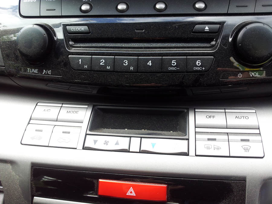 Honda FRV I-VTEC SE heater-control-knob